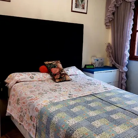 Hospedajes Oviedo Privatunterkunft
