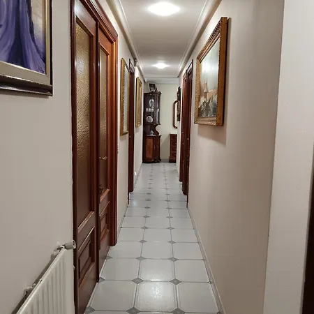 Privatunterkunft Hospedajes Oviedo